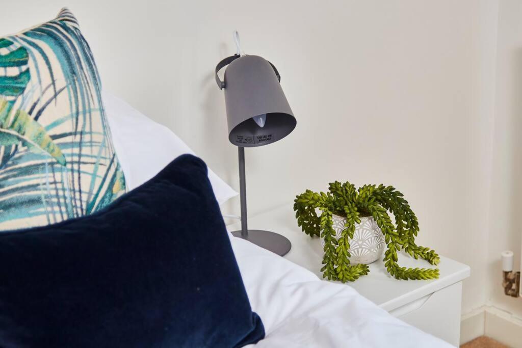 Central Manchester Gem - Sleeps 6 Eksteriør bilde
